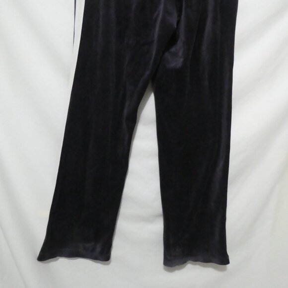 PUMA | large | Purple Velour Exercise Pants With White Stripe Sides | GUC - Picture 15 of 16